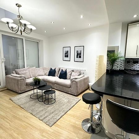London Charm - Comfortable Room In Spacious House Eksteriør bilde
