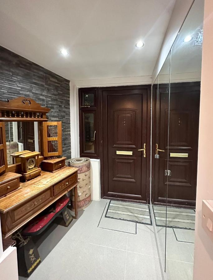 London Charm - Comfortable Room In Spacious House Eksteriør bilde